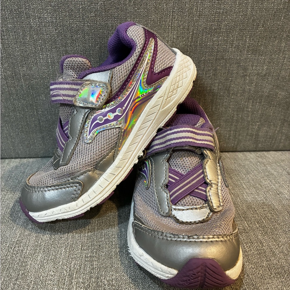 Saucony Kids Sneakers in Purple and Gray